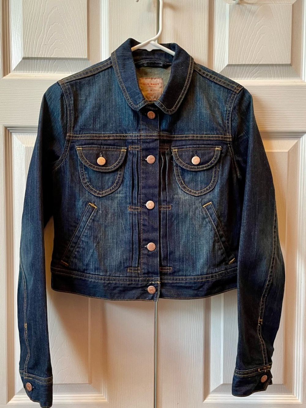 Old Navy Women's Blue Denim Button-Front Jacket - Picture 2 of 7